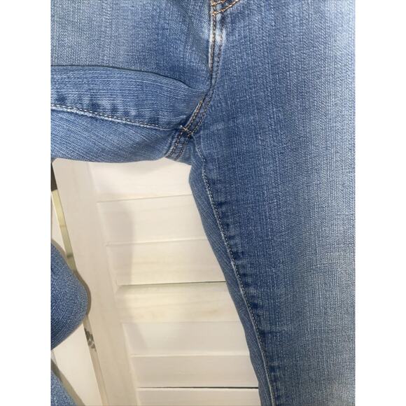 Levi's 515 Bootcut Jeans Women’s Blue Mid Rise Denim Flare Leg Boot Sz 8 Medium - Picture 4 of 8